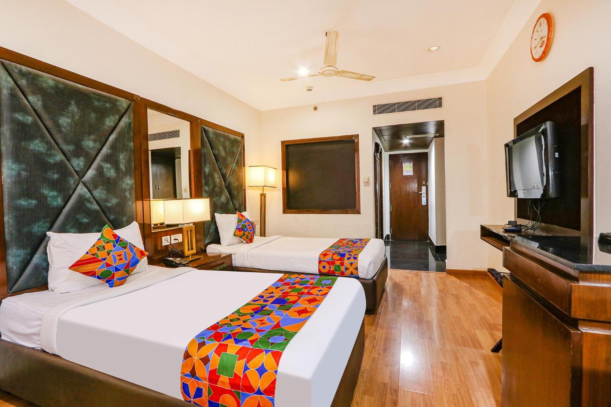 Fabhotel Prime Svm Grand - Banjara Hills Hyderabad Eksteriør bilde
