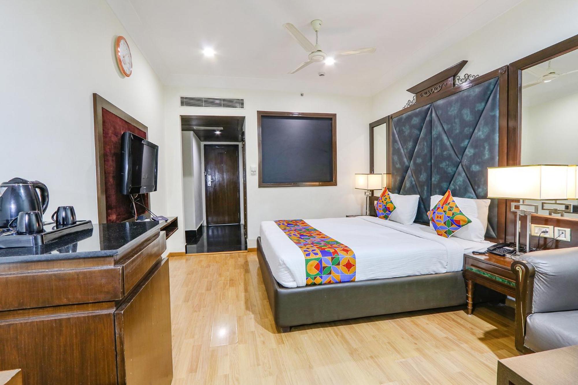 Fabhotel Prime Svm Grand - Banjara Hills Hyderabad Eksteriør bilde