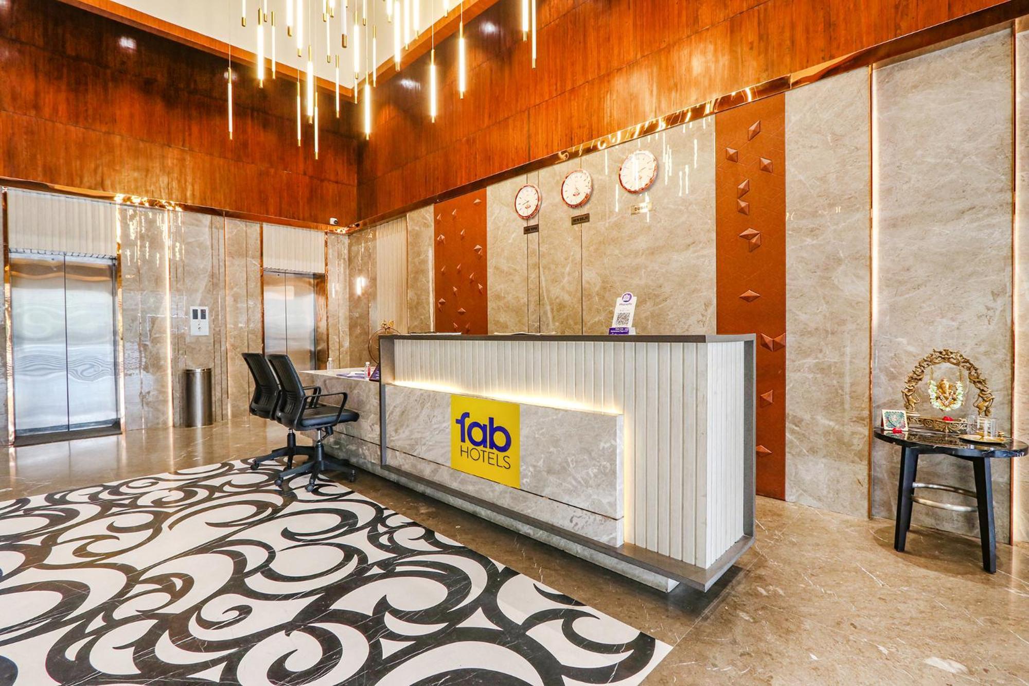Fabhotel Prime Svm Grand - Banjara Hills Hyderabad Eksteriør bilde